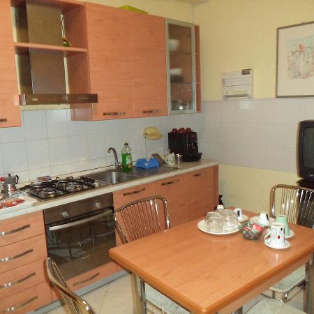 סירקוזה Amuni' Sicily Guest House מראה חיצוני תמונה